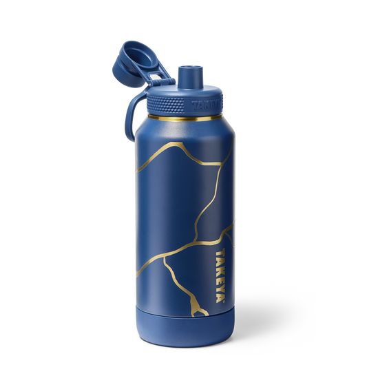 kintsugi-water-bottle-with-spout-lid-v3 TKS_SP25_SptBtl_GoldMarine_32oz_51390_v2_sRGB_SHD.png